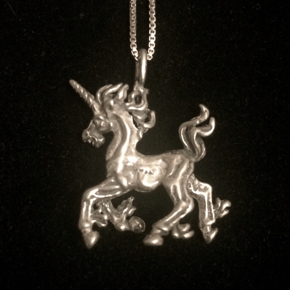 Vintage Sterling Silver Unicorn 18 Inch Necklace
